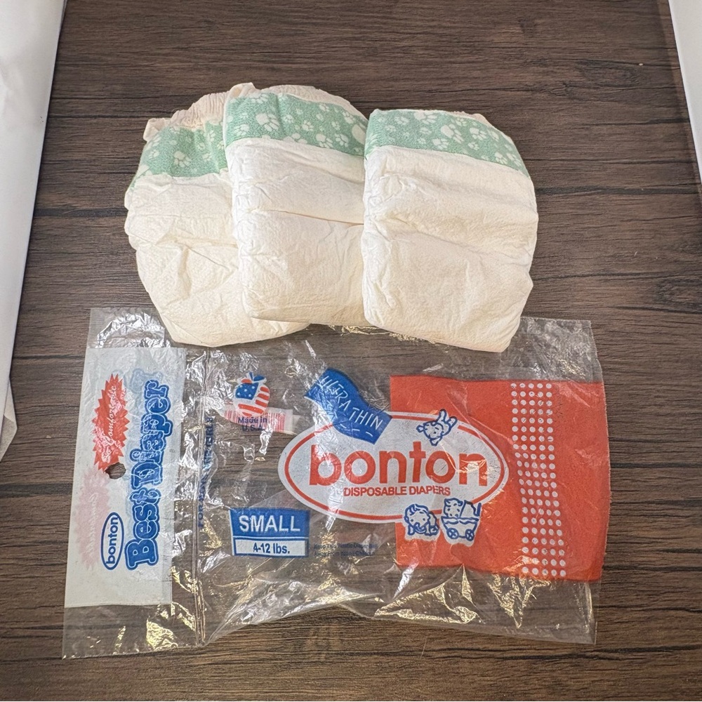 Vintage Bonton Diapers Rare 3 Pack Bag Paw Print‎ Diaper Size Small